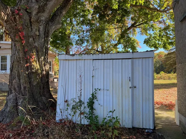 $1,200,000 | 11160 Farina Road, New Buffalo, MI 49117