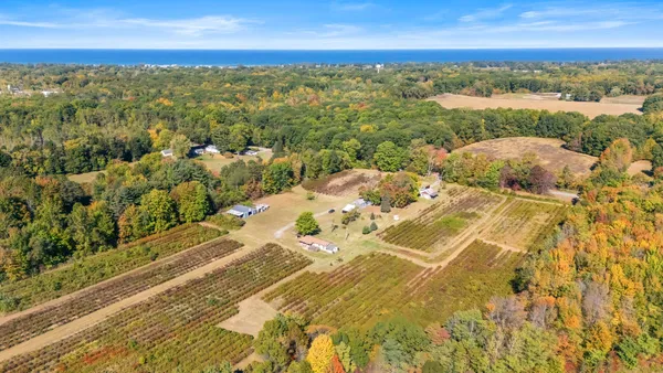 $1,200,000 | 11160 Farina Road, New Buffalo, MI 49117