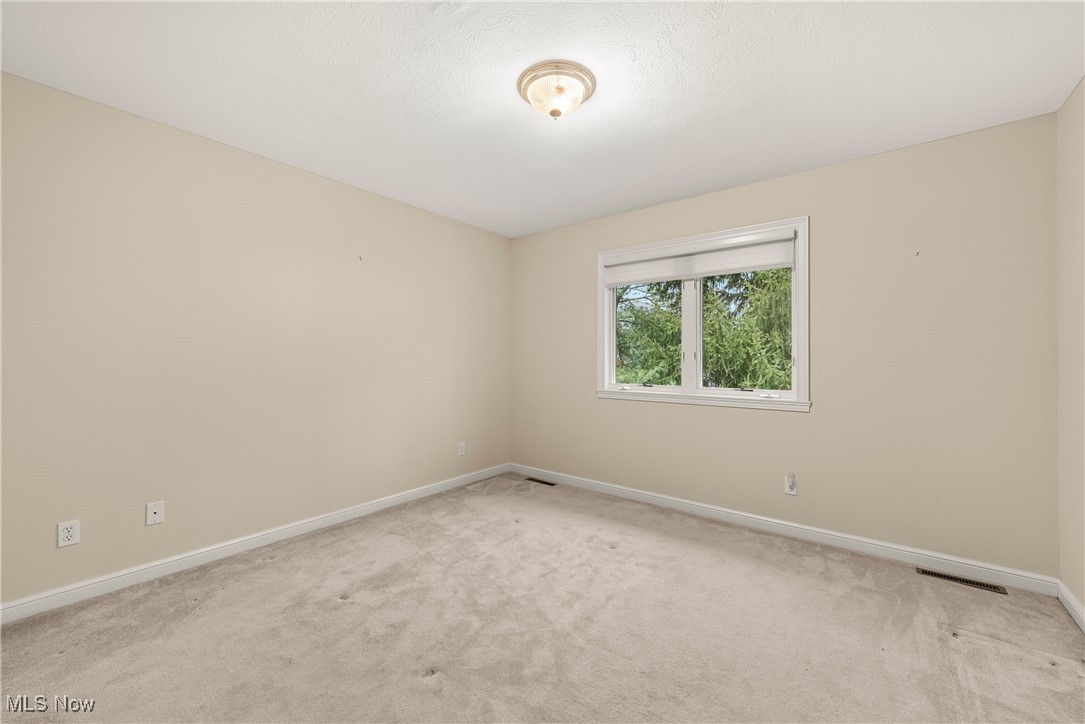 455 Old Reservoir Road Berea, OH 44017 - Photo 40 of 49 View of carpeted spare room