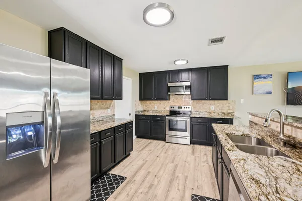 $444,365 | 502 Woodford Drive, Cedar Park, TX 78613