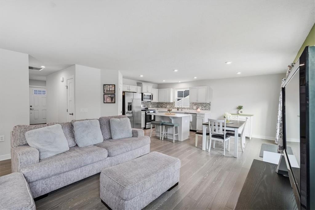 237 Smith Lane Beaver Falls, PA 15010 - Photo 12 of 25