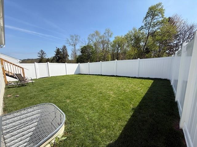 237 Smith Lane Beaver Falls, PA 15010 - Photo 4 of 25