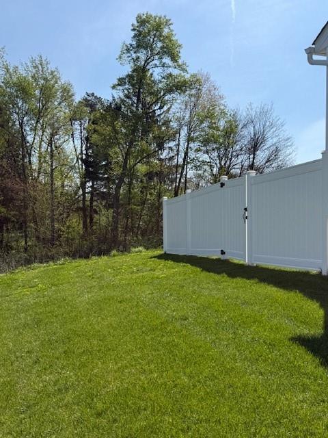 237 Smith Lane Beaver Falls, PA 15010 - Photo 5 of 25