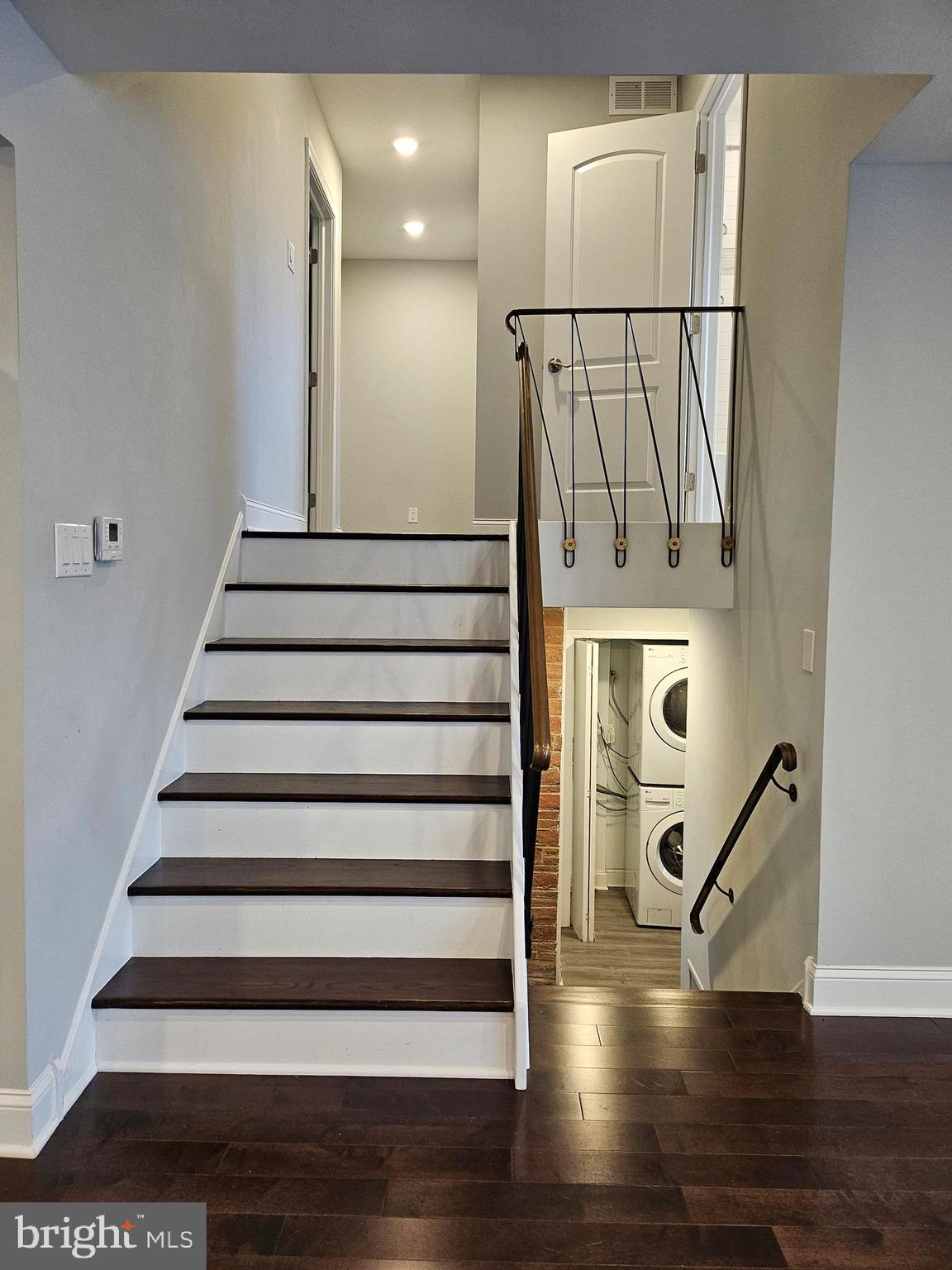 9221 Burbank Road Philadelphia, PA 19115 - Photo 15 of 39