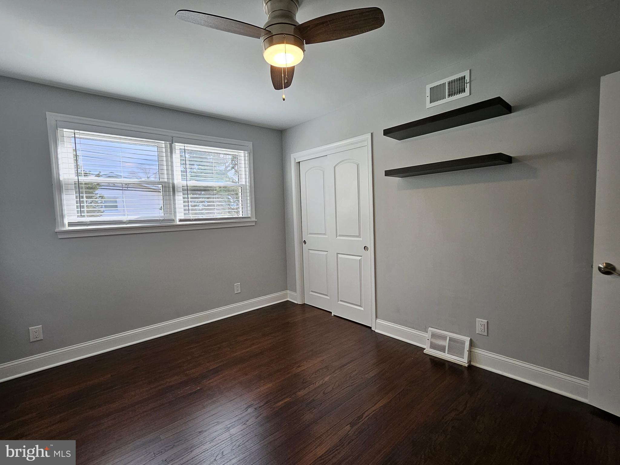9221 Burbank Road Philadelphia, PA 19115 - Photo 21 of 39