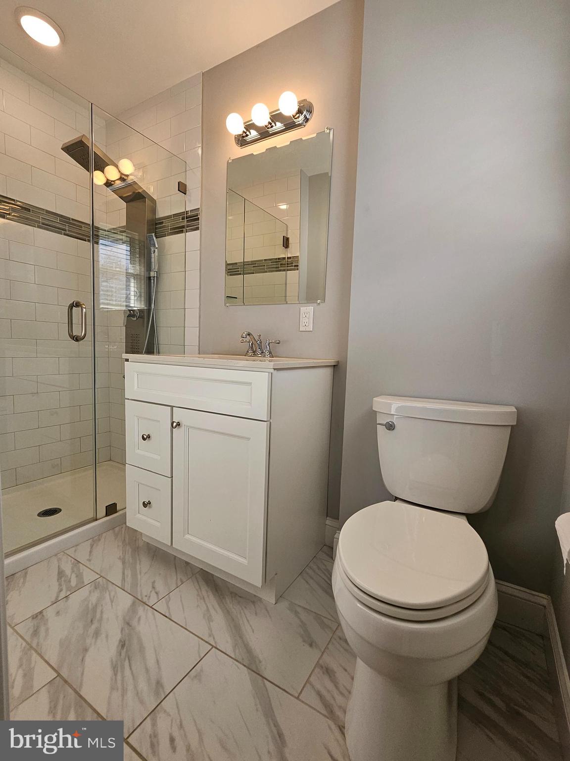 9221 Burbank Road Philadelphia, PA 19115 - Photo 25 of 39