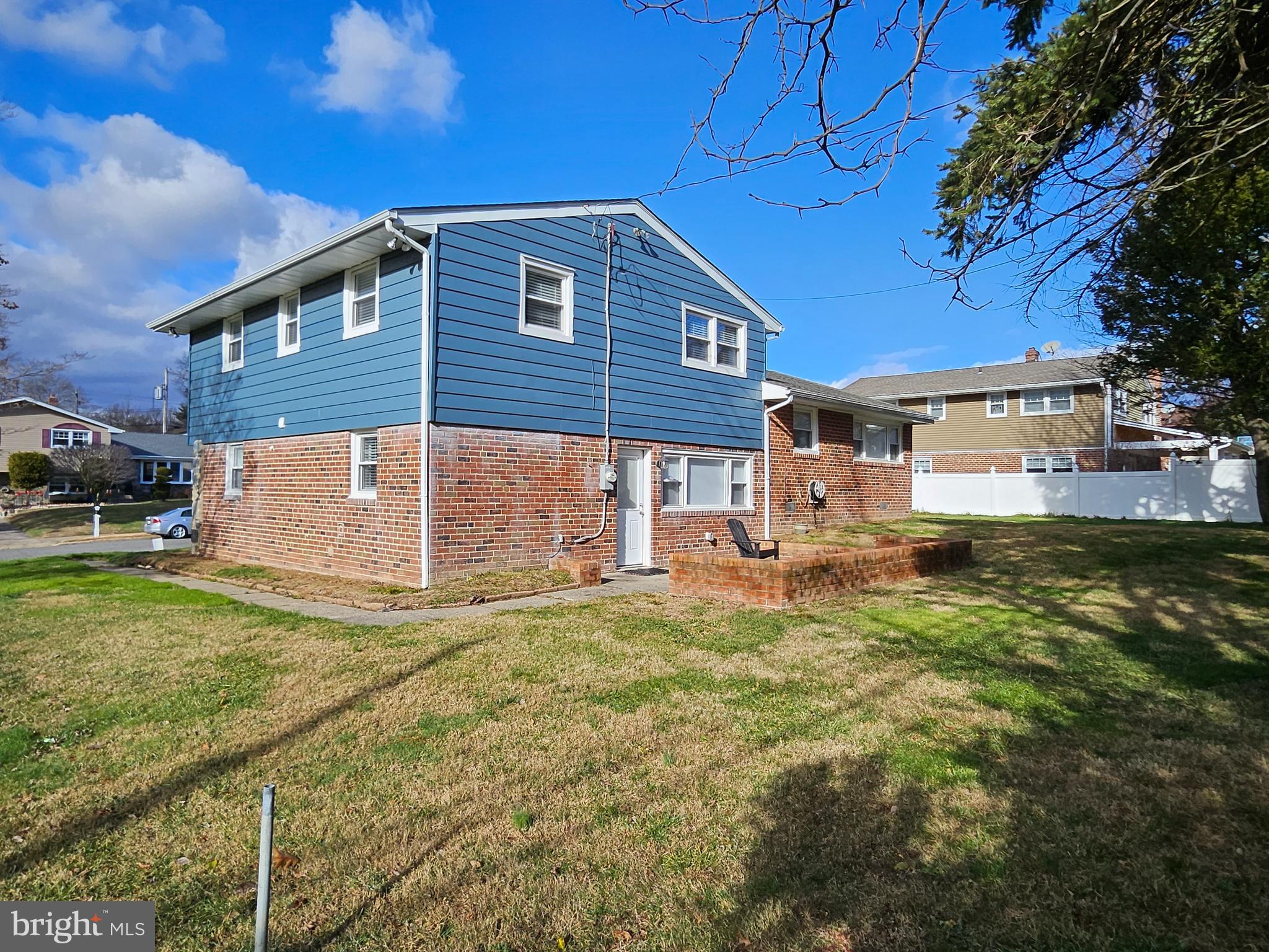 9221 Burbank Road Philadelphia, PA 19115 - Photo 37 of 39