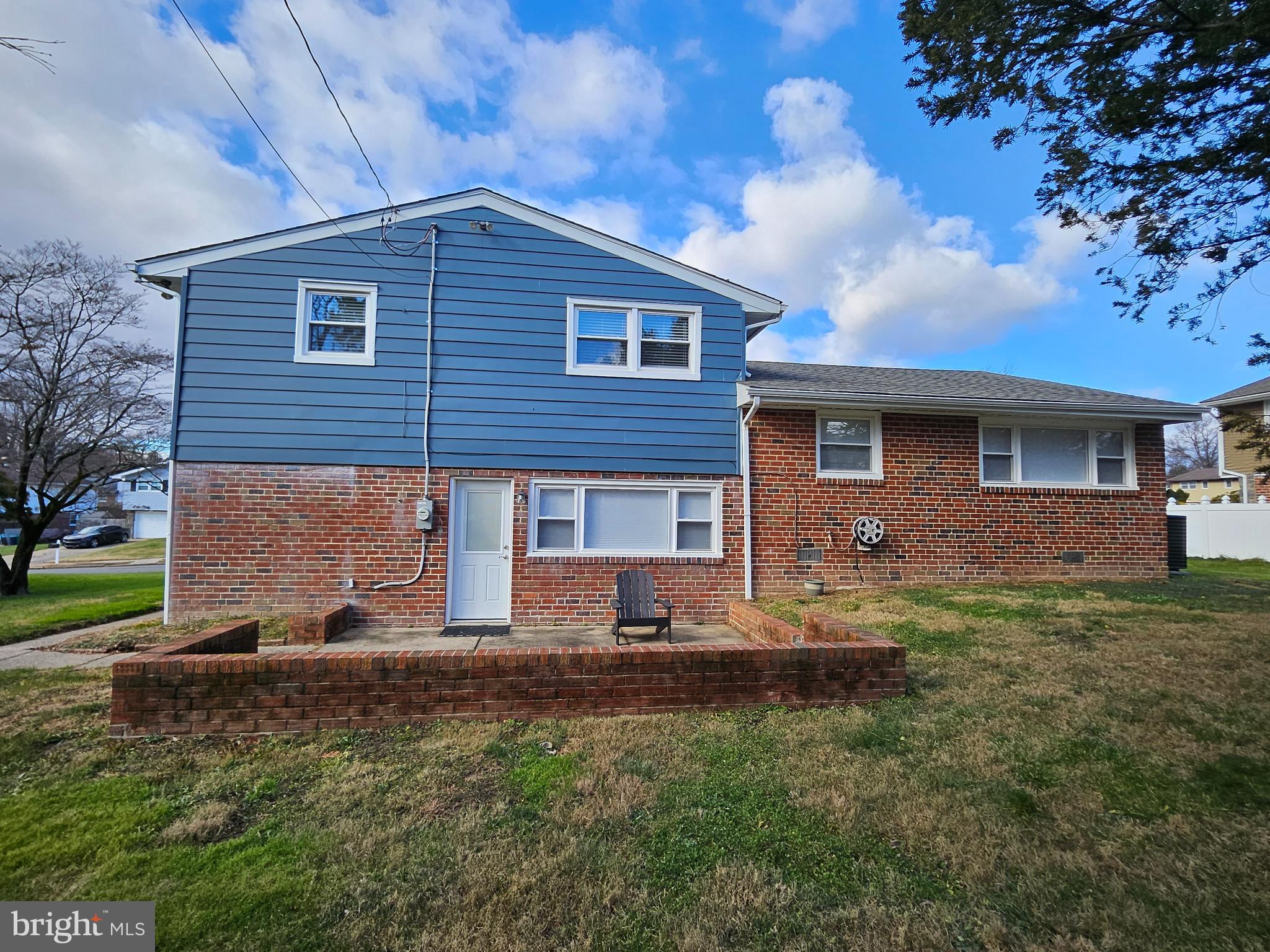 9221 Burbank Road Philadelphia, PA 19115 - Photo 38 of 39