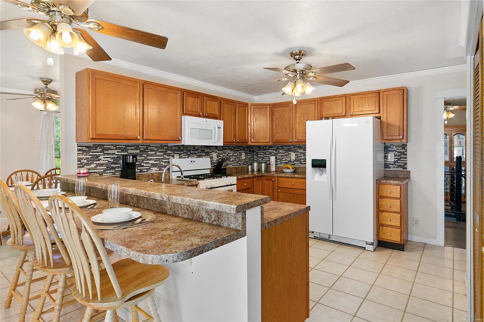 14792 Wheeler Road Carlinville, IL 62626 - Photo 14 of 49 Gallery Image 14