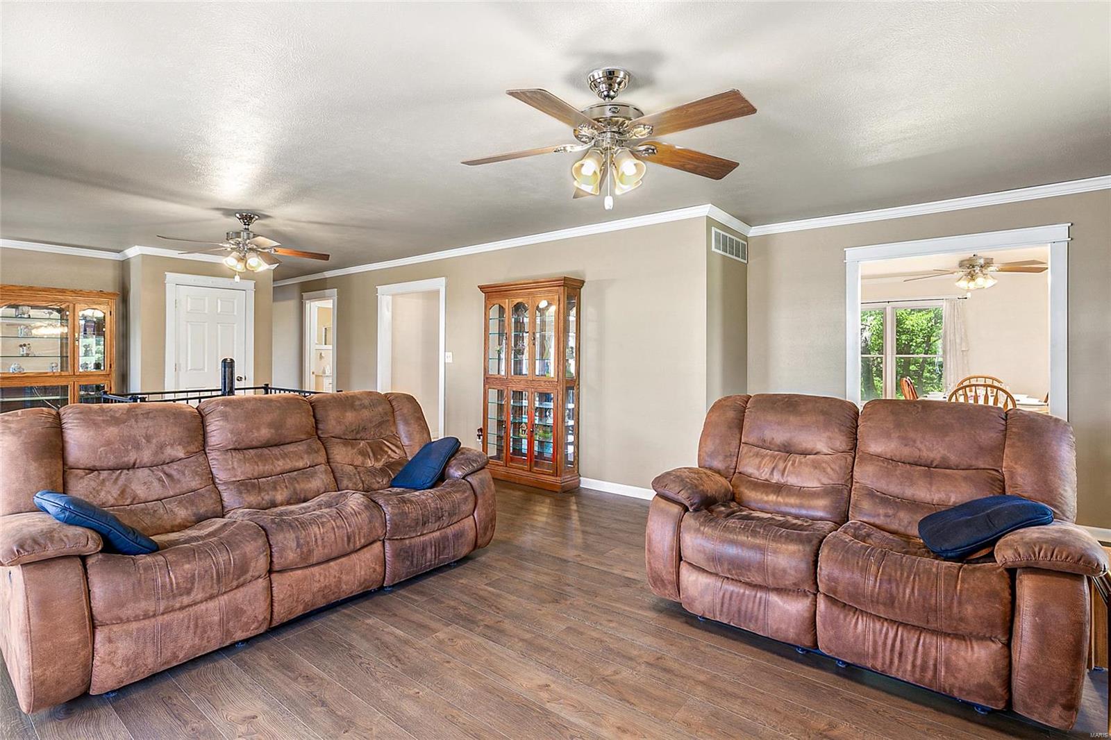 14792 Wheeler Road Carlinville, IL 62626 - Photo 26 of 49 Gallery Image 26