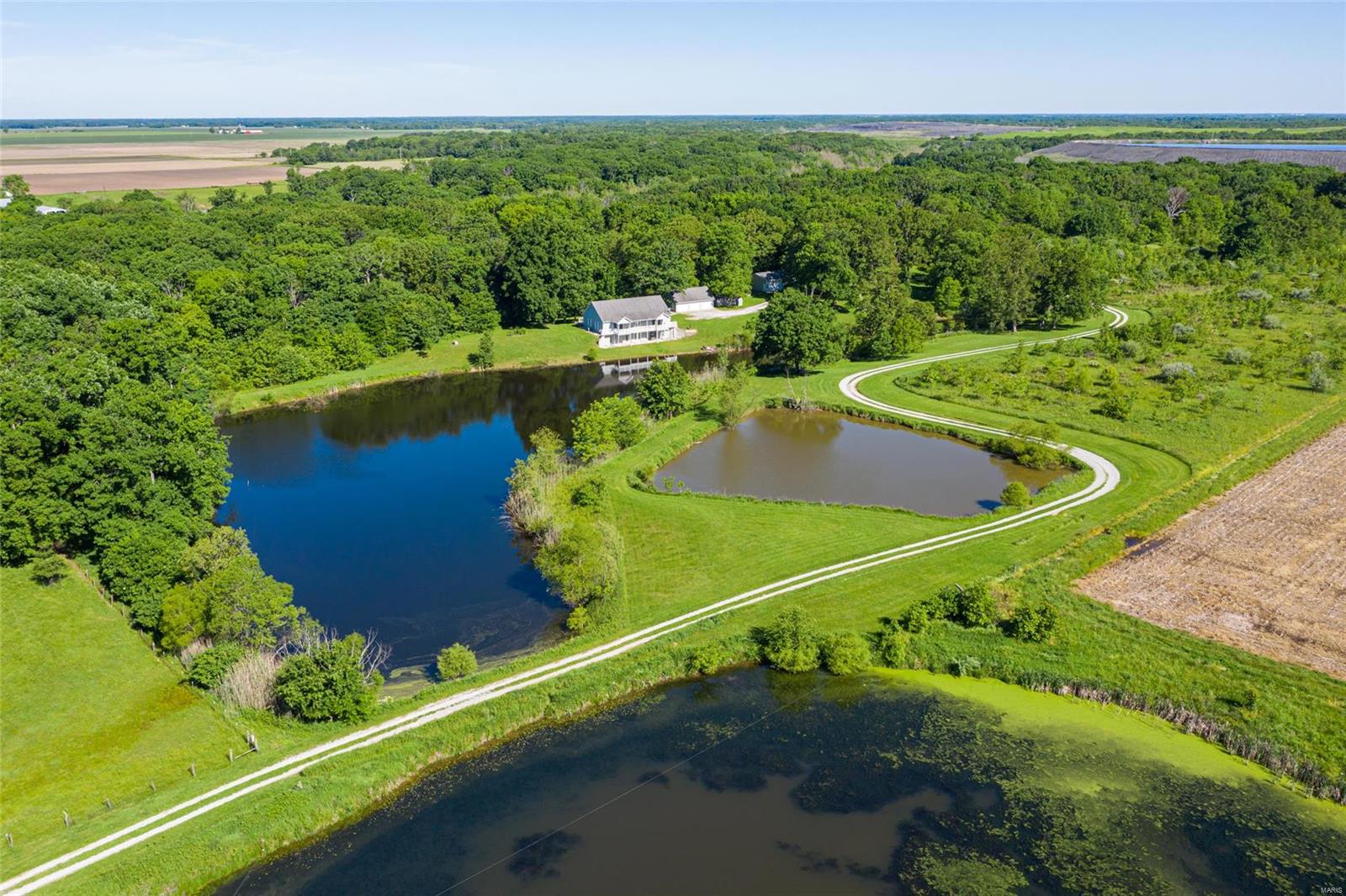 14792 Wheeler Road Carlinville, IL 62626 - Photo 45 of 49 Gallery Image 45