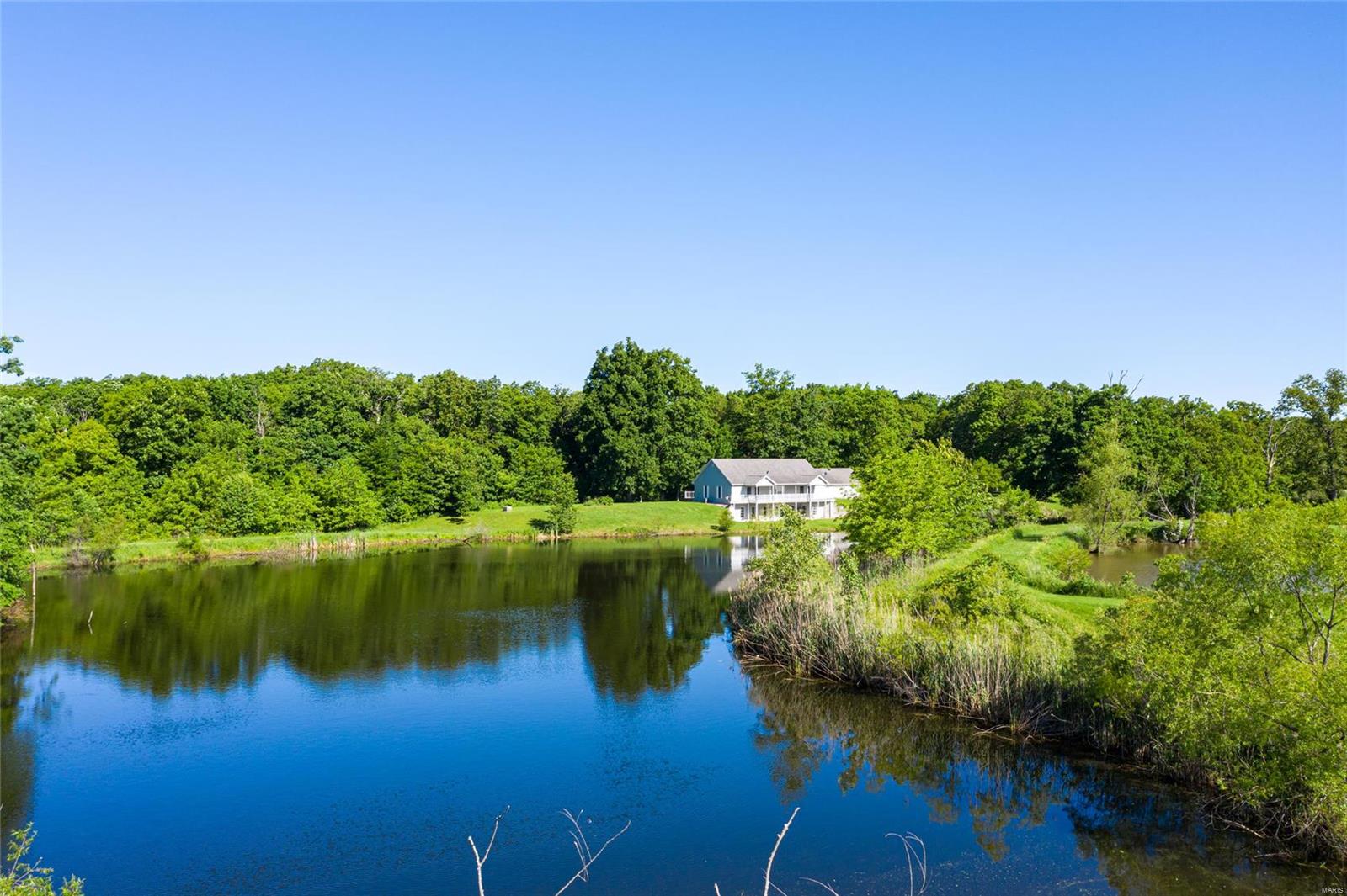 14792 Wheeler Road Carlinville, IL 62626 - Photo 8 of 49 Gallery Image 8