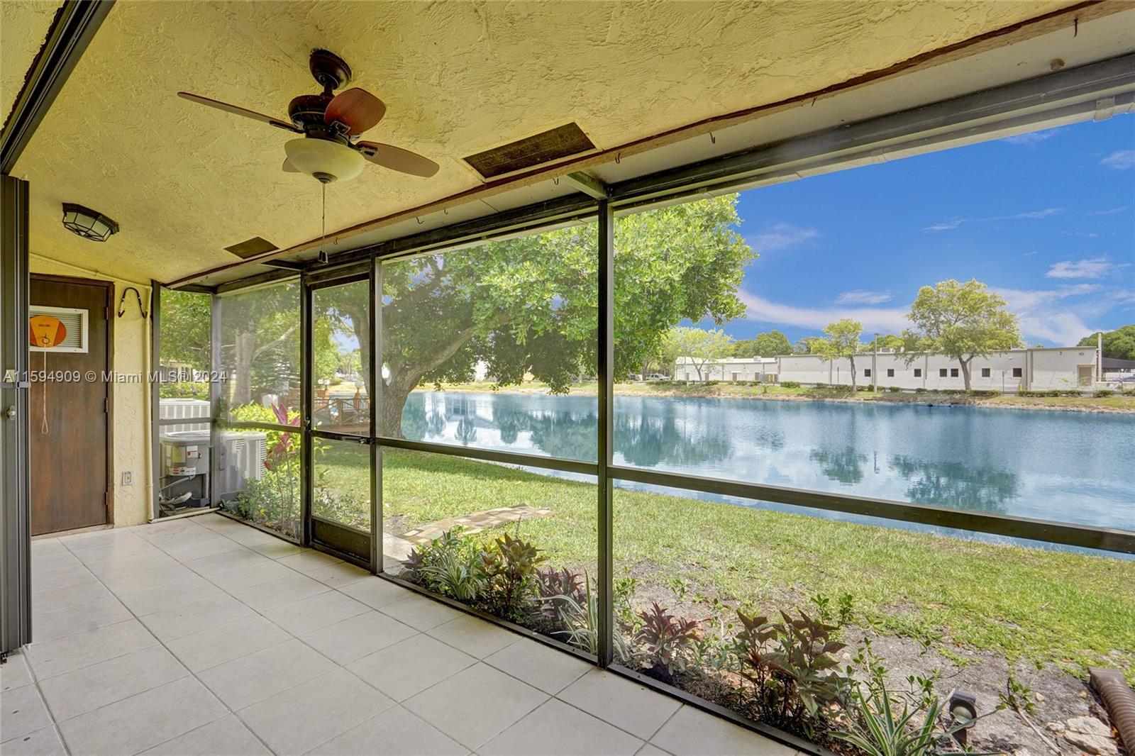 703 Banks Road Margate, FL 33063 - Photo 23 of 33