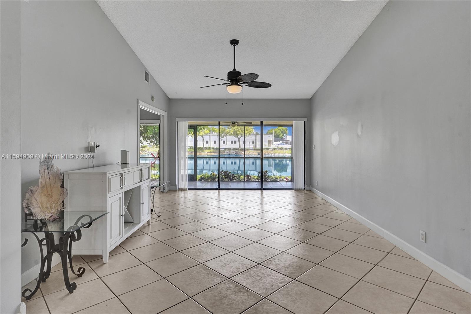 703 Banks Road Margate, FL 33063 - Photo 9 of 33