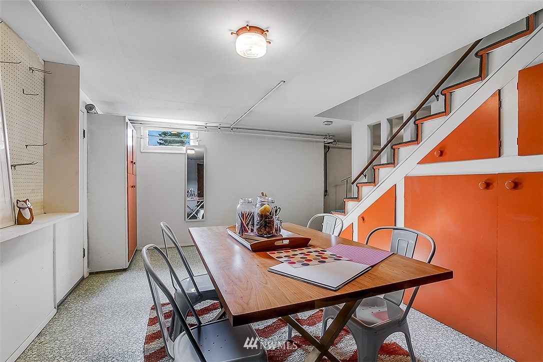2144 North 89th Street Seattle, WA 98103 - Photo 22 of 25 Gallery Image 22