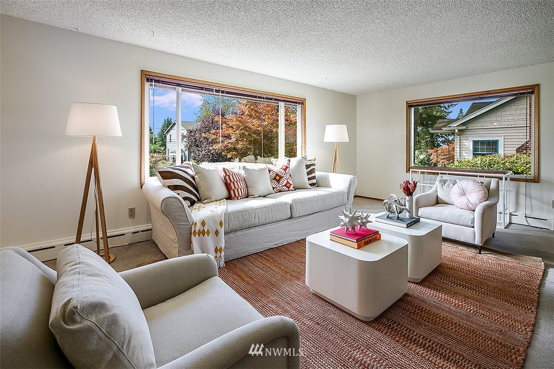 2144 North 89th Street Seattle, WA 98103 - Photo 9 of 25 Gallery Image 9