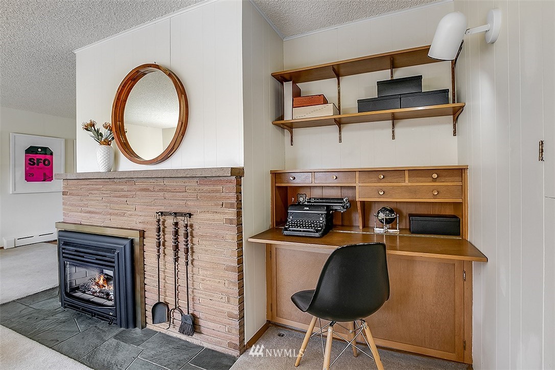 2144 North 89th Street Seattle, WA 98103 - Photo 10 of 25 Gallery Image 10