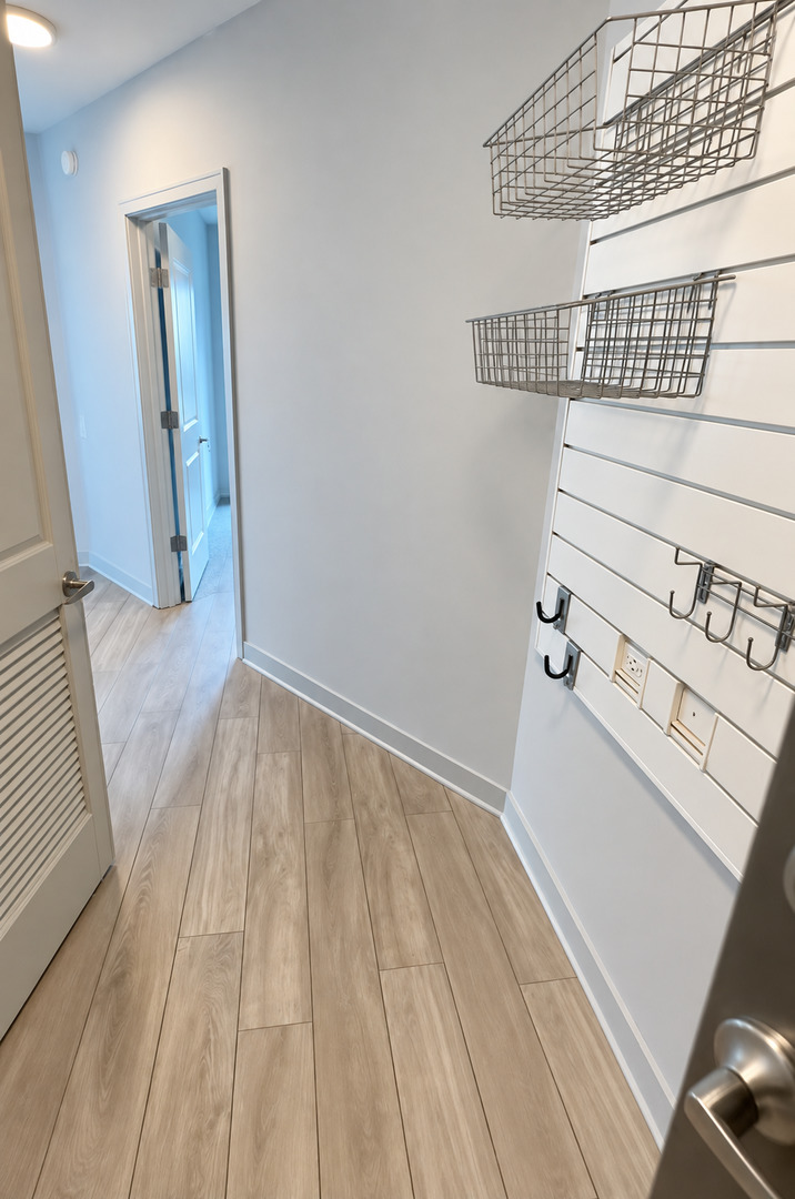 1025 West Addison Street, Unit 534H Chicago, IL 60613 - Photo 3 of 22 Gallery Image 3
