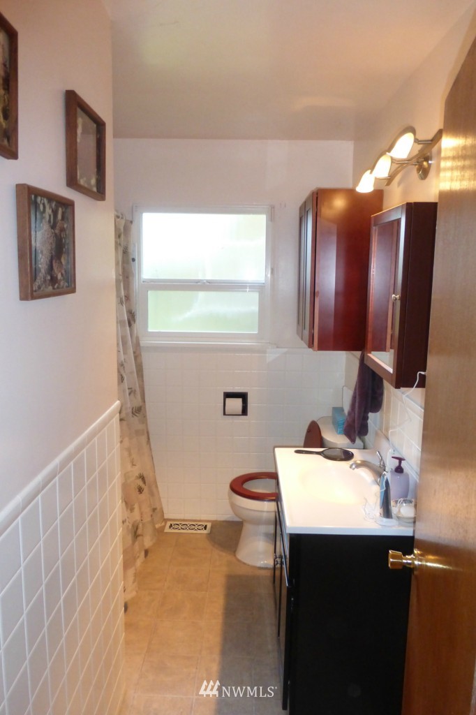 10755 Jordan Road Burlington, WA 98233 - Photo 7 of 14 Gallery Image 7