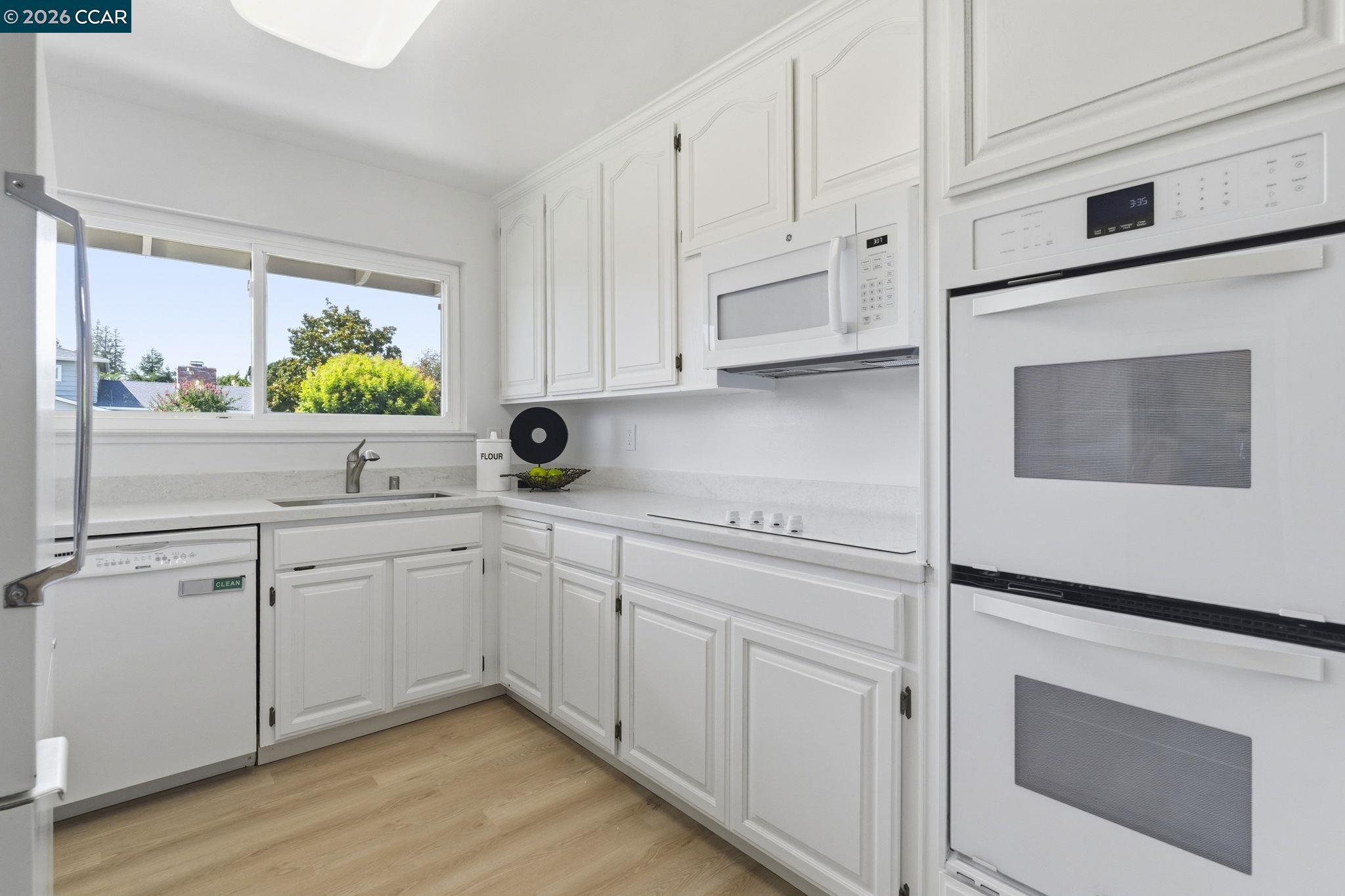 1748 Elmhurst Lane Concord, CA 94521 - Photo 15 of 60