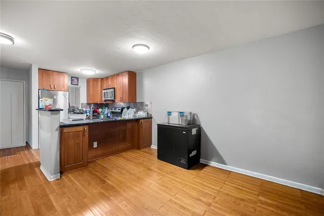 $129,900 | 105 Southeast 16th Avenue, Unit N101, Gainesville, FL 32601