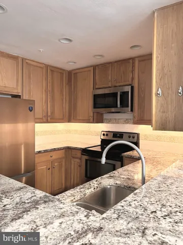 a close view of sink and tap