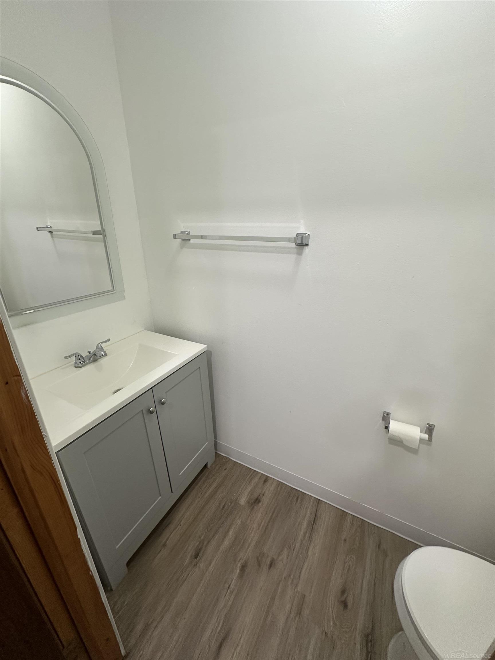 28219 Raleigh Crescent Drive New Baltimore, MI 48051 - Photo 12 of 35