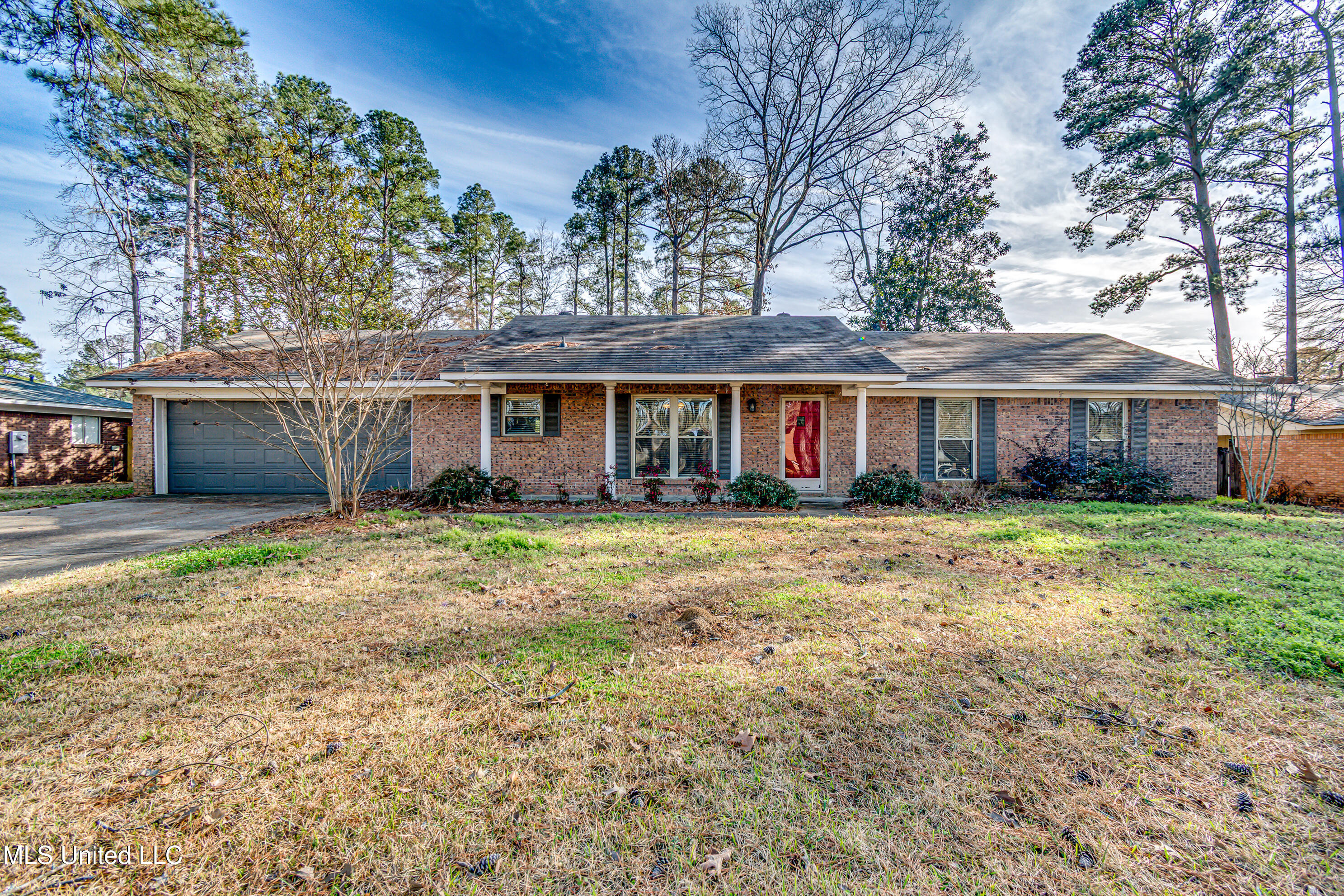 141 Fern Valley Road Brandon, MS 39042 - Photo 1 of 57 141 Fern Valley Rd-3