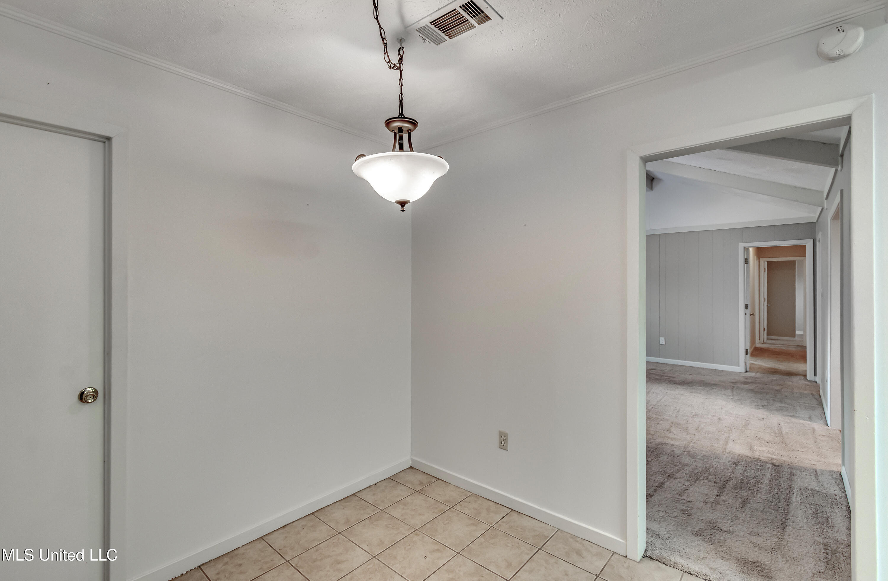 141 Fern Valley Road Brandon, MS 39042 - Photo 21 of 57 141 Fern Valley Rd-29