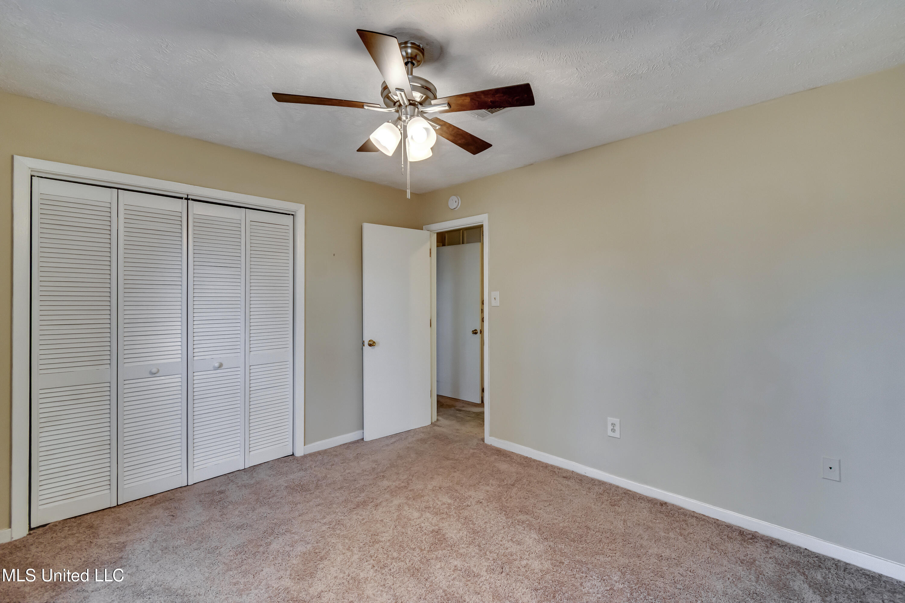 141 Fern Valley Road Brandon, MS 39042 - Photo 28 of 57 141 Fern Valley Rd-44