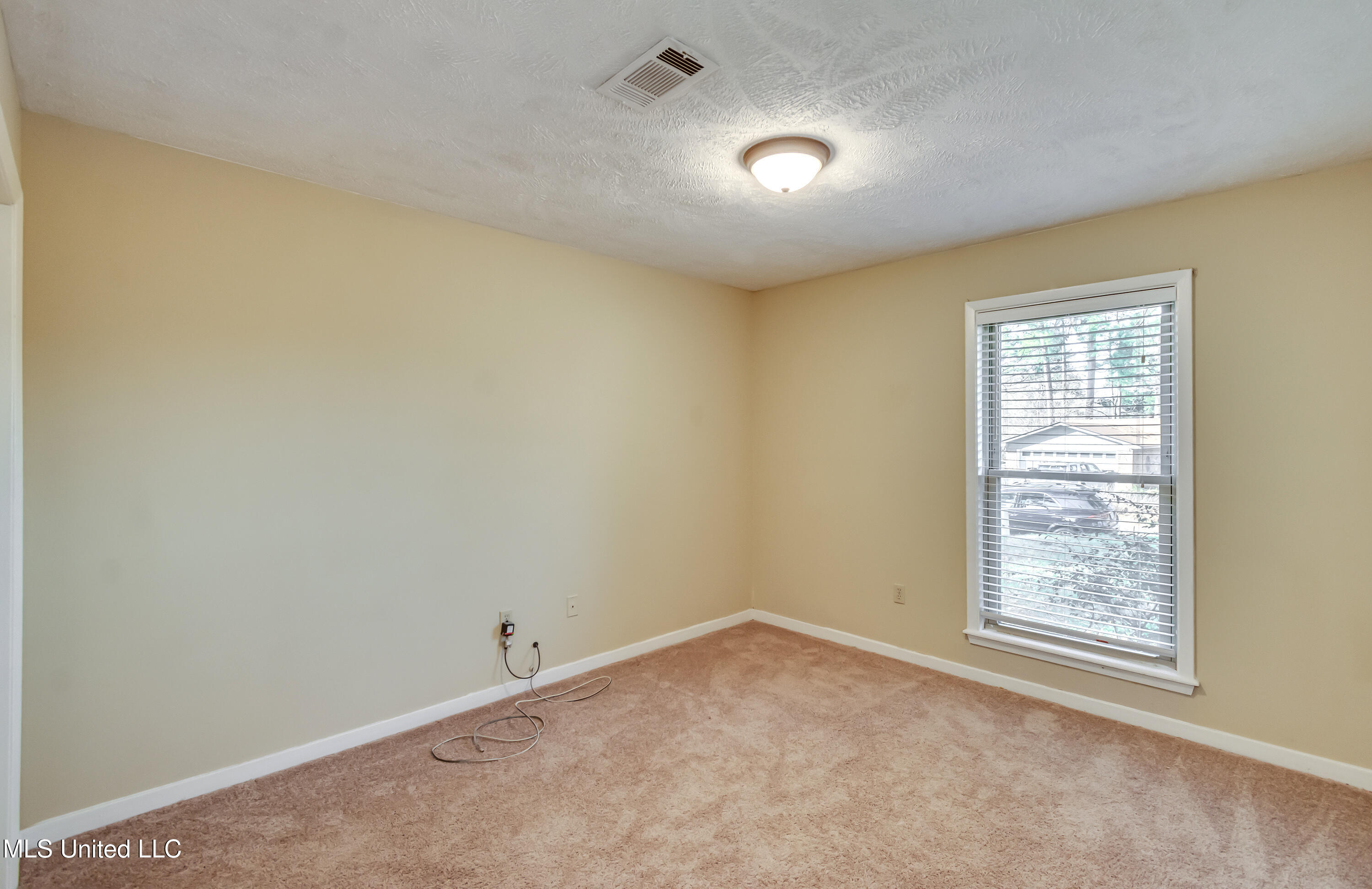 141 Fern Valley Road Brandon, MS 39042 - Photo 29 of 57 141 Fern Valley Rd-45