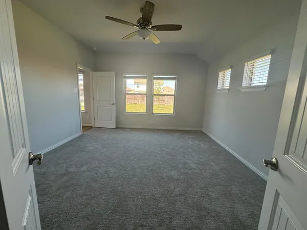 $2,200 | 324 Old Trinity Way, Georgetown, TX 78628