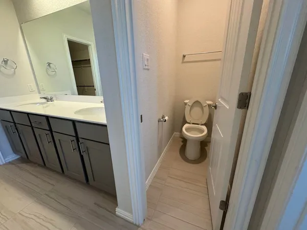 $2,200 | 324 Old Trinity Way, Georgetown, TX 78628