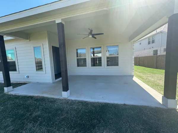 $2,200 | 324 Old Trinity Way, Georgetown, TX 78628