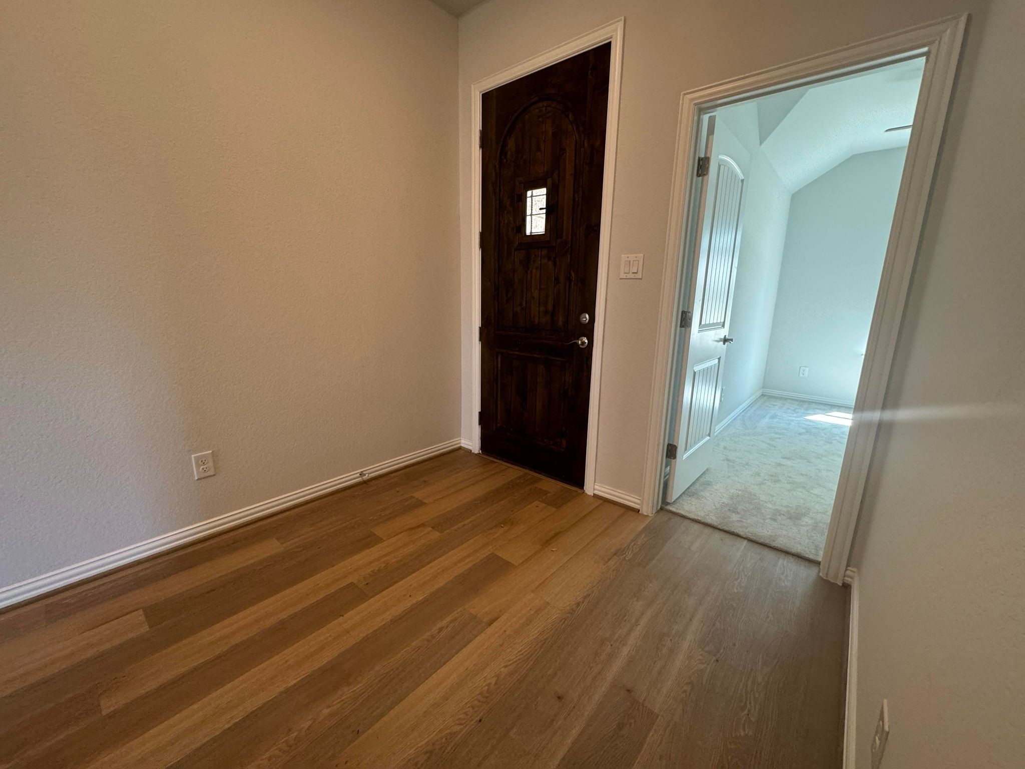 324 Old Trinity Way Georgetown, TX 78628 - Photo 5 of 27