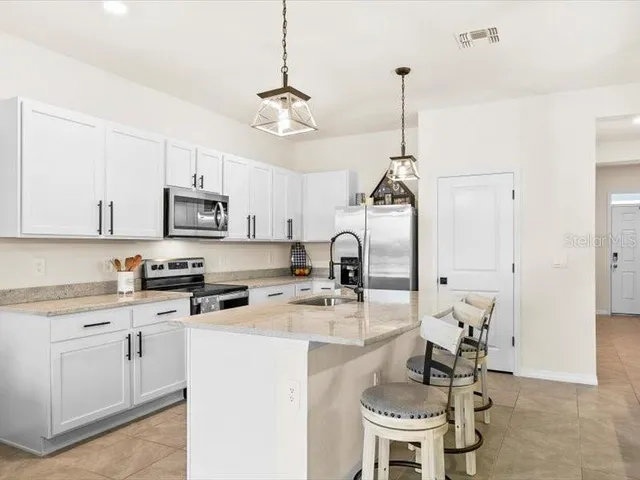 $352,500 | 17741 Crescent Moon Loop, Bradenton, FL 34211