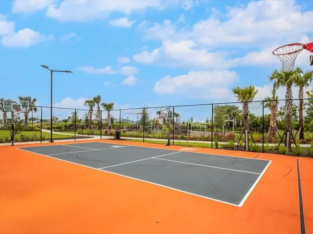 $352,500 | 17741 Crescent Moon Loop, Bradenton, FL 34211