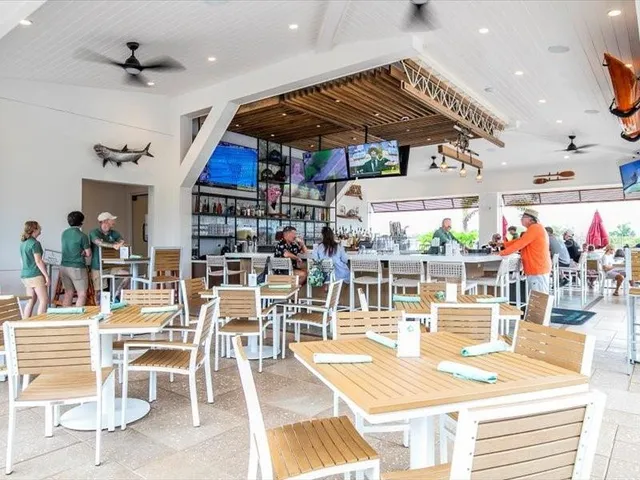 $352,500 | 17741 Crescent Moon Loop, Bradenton, FL 34211