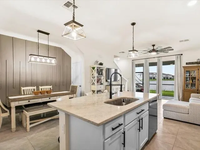 $352,500 | 17741 Crescent Moon Loop, Bradenton, FL 34211