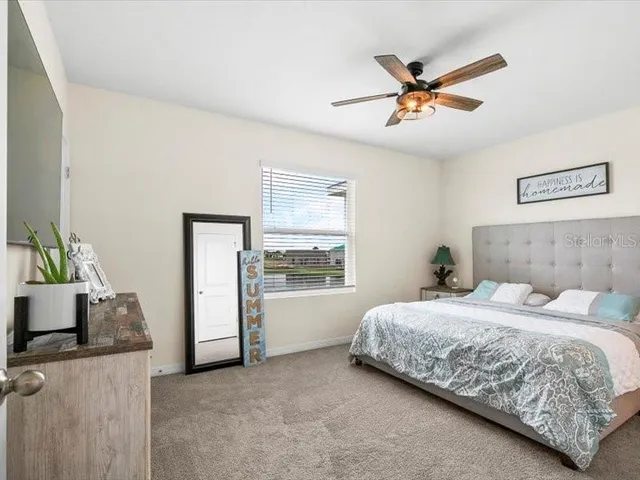 $352,500 | 17741 Crescent Moon Loop, Bradenton, FL 34211