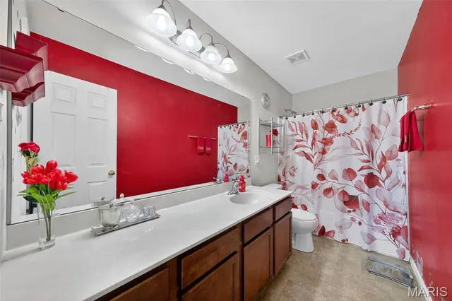 $348,700 | 3557 Yellow Jasmine Drive, Bridgeton, MO 63044