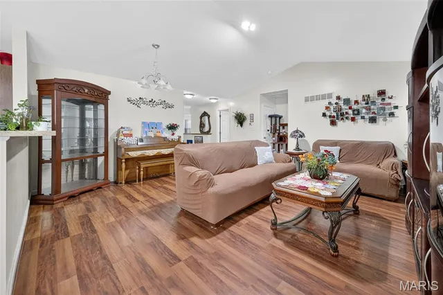 $348,700 | 3557 Yellow Jasmine Drive, Bridgeton, MO 63044