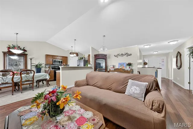 $348,700 | 3557 Yellow Jasmine Drive, Bridgeton, MO 63044