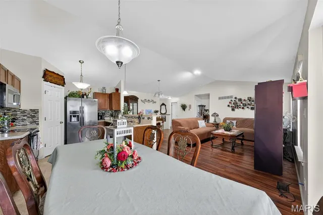 $348,700 | 3557 Yellow Jasmine Drive, Bridgeton, MO 63044