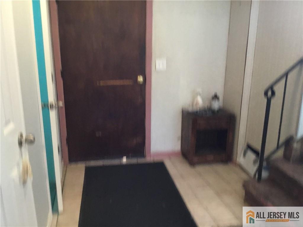 3 Laythan Road Edison, NJ 08817 - Photo 2 of 14