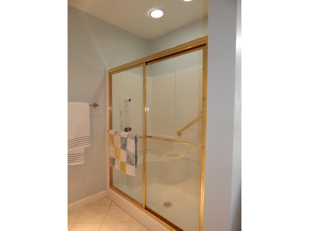 15 Pinewood Village Road, Unit 15 Lebanon, NH 03784 - Photo 13 of 22 Gallery Image 13
