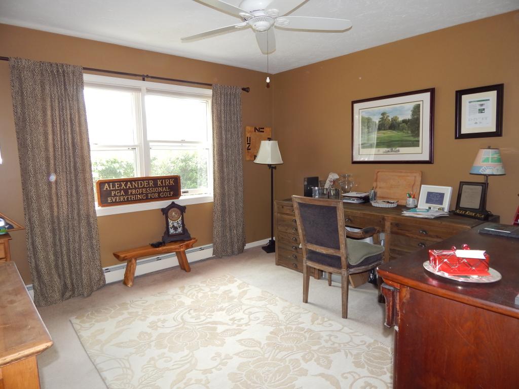 15 Pinewood Village Road, Unit 15 Lebanon, NH 03784 - Photo 9 of 22 Gallery Image 9