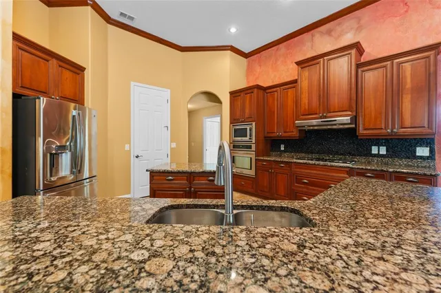 $3,750 | 614 Vintage Way, Brandon, FL 33511