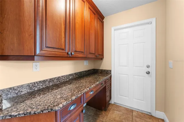 $3,750 | 614 Vintage Way, Brandon, FL 33511