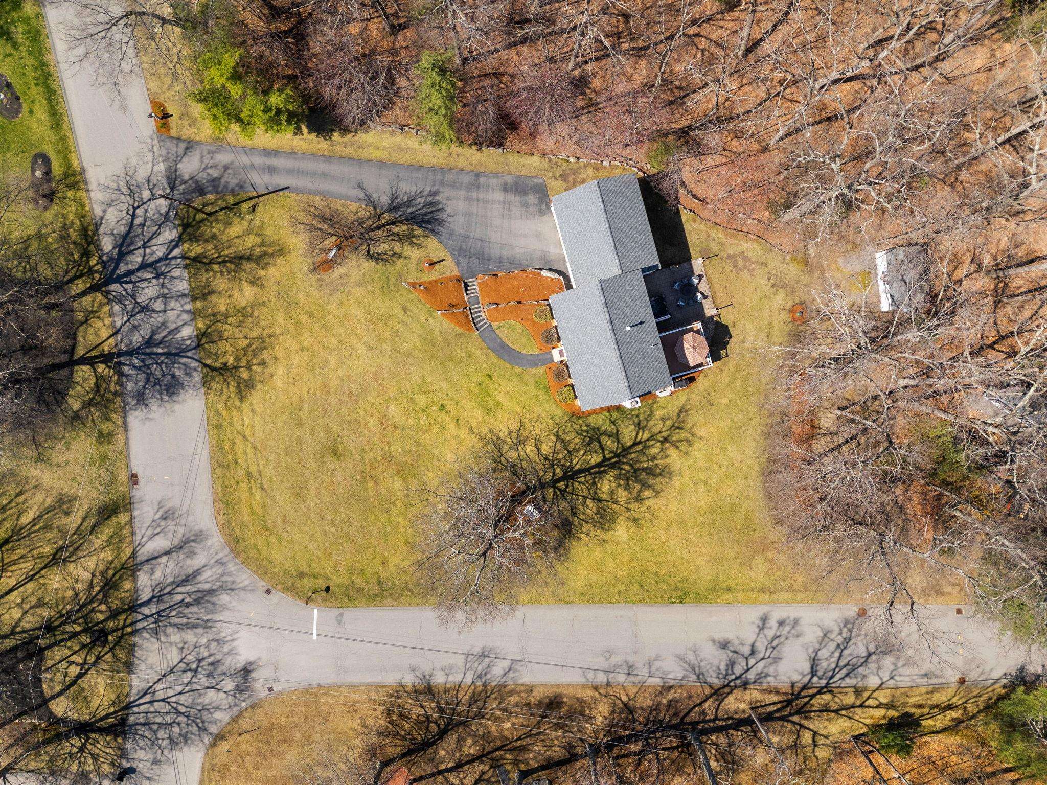29 Greenwich Road Litchfield, NH 03052 - Photo 44 of 48 Gallery Image 44